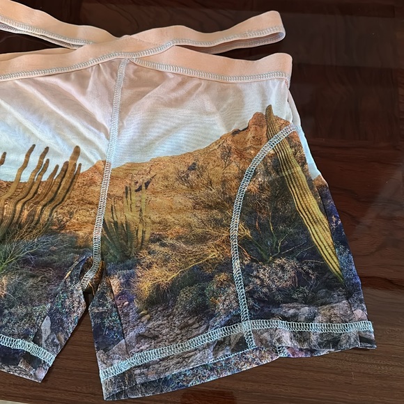 SHEIN *NEW* Women’s Cutout Waist Desert Landscape Print Mesh Biker Shorts - Picture 11 of 16